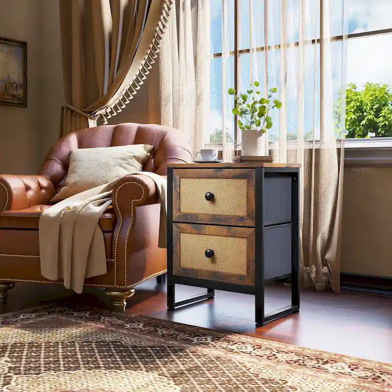 Commode en bois et rotin avec tiroirs