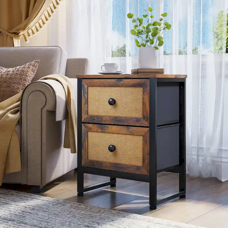 Commode en bois et rotin avec tiroirs