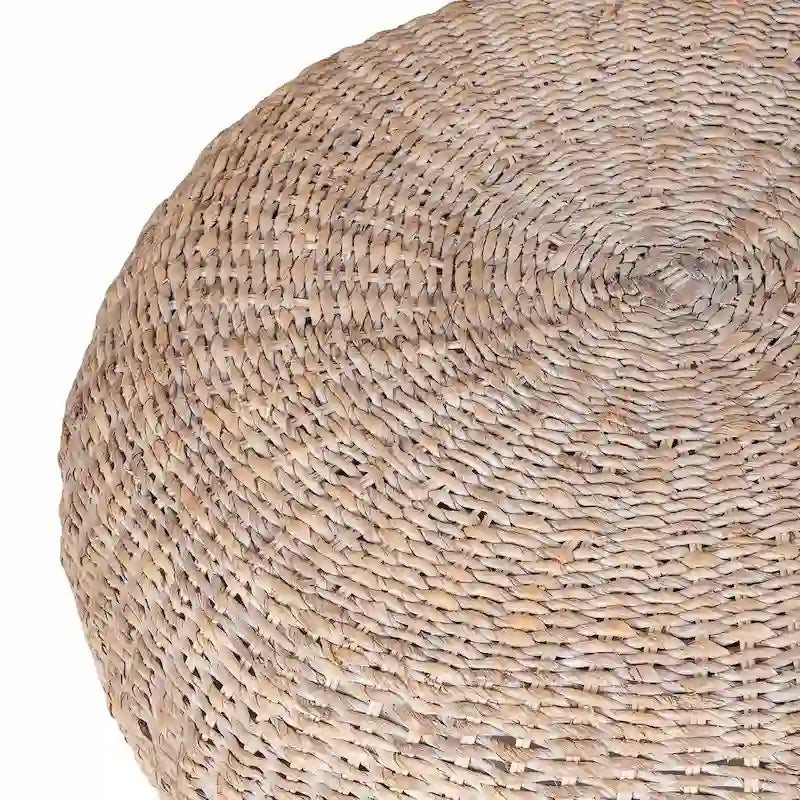 Table basse pouf ronde en abaca blanchi naturel par East at Main